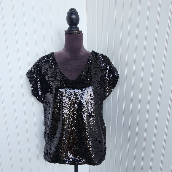 Lavish Black Sequin Top Gold Chain On Back V Neck Short Sleeve Women's Sz L - Picture 1 of 10